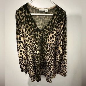 Women’s leopard print v-neck  sweater, like new size 22/24